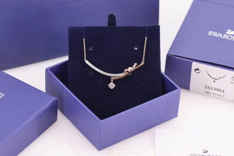 Swarovski Necklace 11yxq24